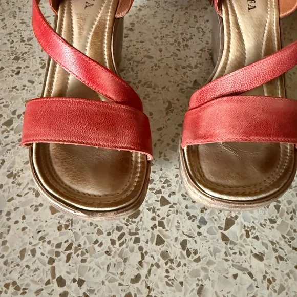 The Jafa 3-Strap Ankle Wedge Sandal in Red. Leather uppers - Picture 7 of 12